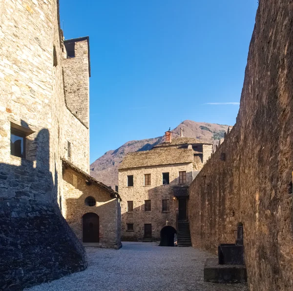 Μπελιντζόνα, η κάστρο Montebello — Φωτογραφία Αρχείου