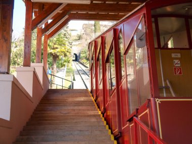 Lugano, füniküler Monte bre tırmanmaya için.