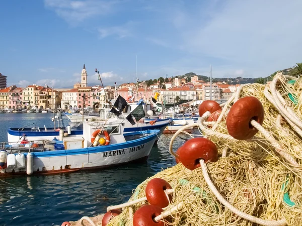 Fiskebåtar förtöjda — Stockfoto