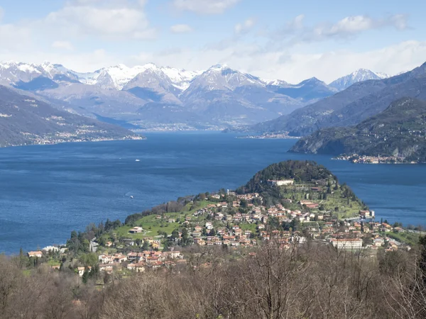 Lago de Como y vista de Bellagio — Foto de Stock