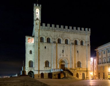 Gubbio akşam resimleri