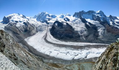Zermatt, Switzerland: Image of the famous mountain called Catena del Monte Rosa and Cima Doufour