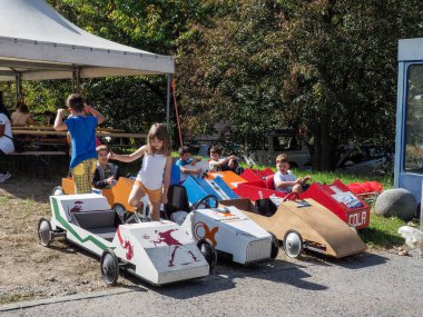 Avegno, İsviçre - 22 Eylül 2018: İsviçre Şampiyonası sabun kutusu yarışı