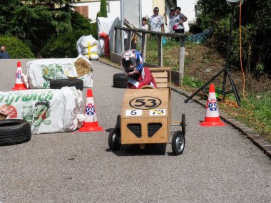 Avegno, İsviçre - 22 Eylül 2018: İsviçre Şampiyonası sabun kutusu yarışı