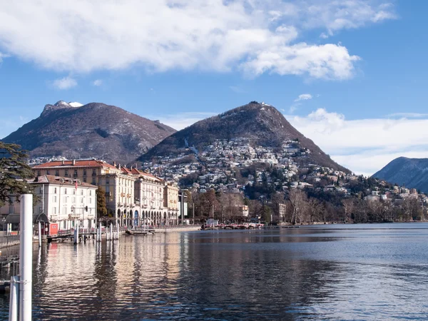 Luagno, Monte Bre snowy — Stockfoto