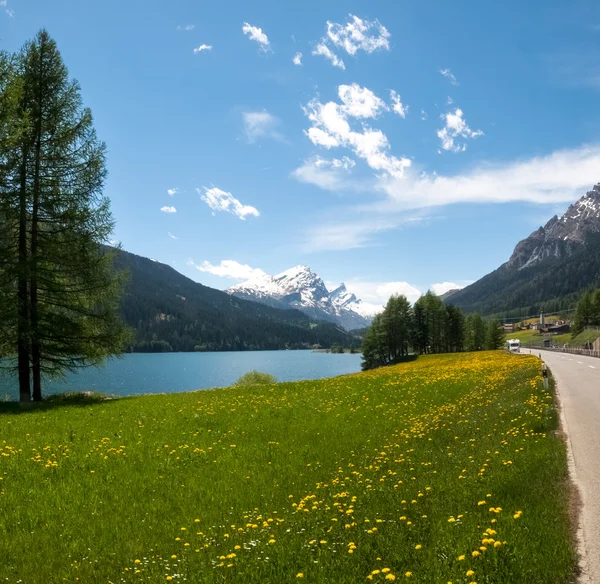 Lago de los Sufrimientos . —  Fotos de Stock