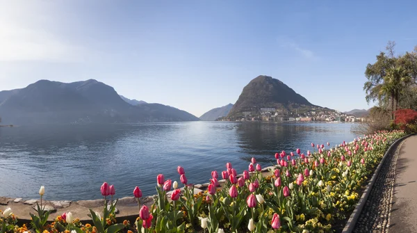 Lugano, Parco Ciani, giardino cittadino — Foto Stock