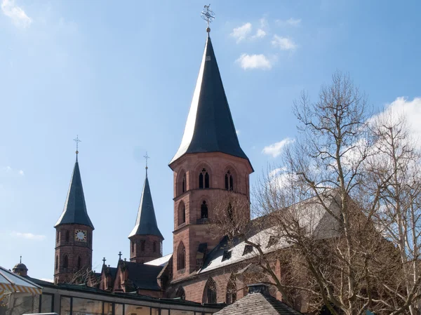 MartinsKirche es una antigua iglesia franciscana — Foto de Stock