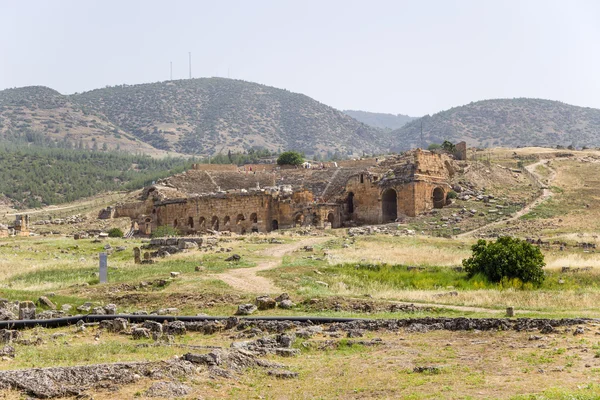 Hierapolis, Türkiye. Antik Tiyatrosu, 1-4 yüzyıllar reklam kalıntıları — Stok fotoğraf