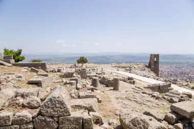 Türkiye. Bergama Acropolis arkeolojik bölgede antik Harabeleri