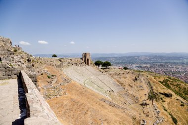 Akropolis Bergama, Türkiye'nin. Antik Tiyatro, II yüzyıl M.ö.