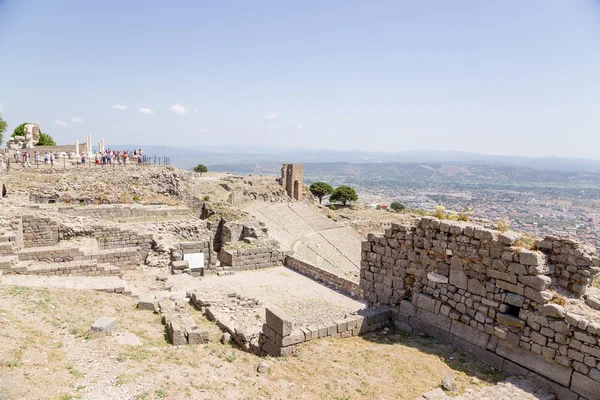 Türkiye. Bergama Acropolis arkeolojik bölge antik kalıntılar