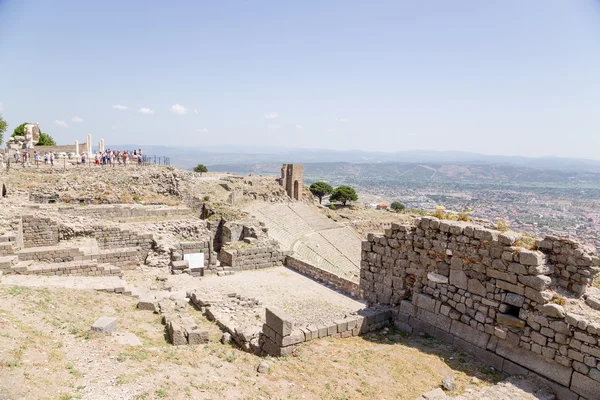 Turkey. Ancient ruins in the archaeological zone of the Acropolis of Pergamum — Stock Photo, Image