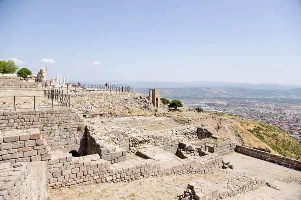 Acropolis of Pergamum, Turkey. Ancient ruins in the archaeological area — Stock Photo, Image