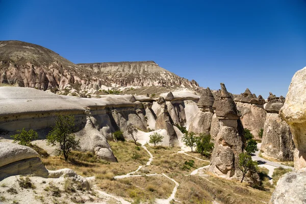 Kappadokien, Türkei. malerische Ausblicke auf das Tal der Mönche (Pashabag)) — Stockfoto