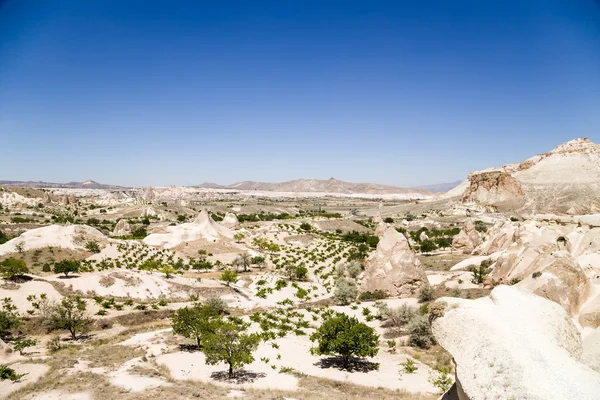 Cappadocia, Turkey. Beautiful mountain landscape in the Valley of Monks (Pashabag Valley) — Stock Photo, Image