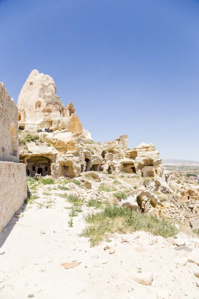 Urgup, Turquía. Rock "vivo" plagado de cuevas en el casco antiguo —  Fotos de Stock