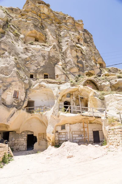 उर्गुप, तुर्की। "गुफा शहर" के बहुमंजिला "घर" " — स्टॉक फ़ोटो, इमेज