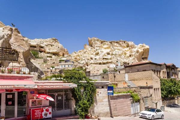 URGUP, TURKEY - JUN 25, 2014: Photo of the streets in the 'cave town' — Stockfoto