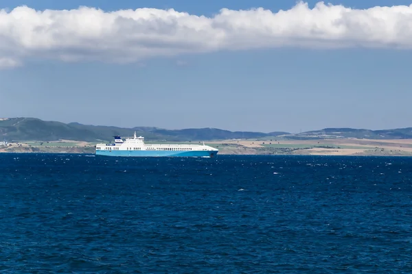 Dardanellen Straße, Türkei - 29. Juni 2014: Foto eines Tankers — Stockfoto