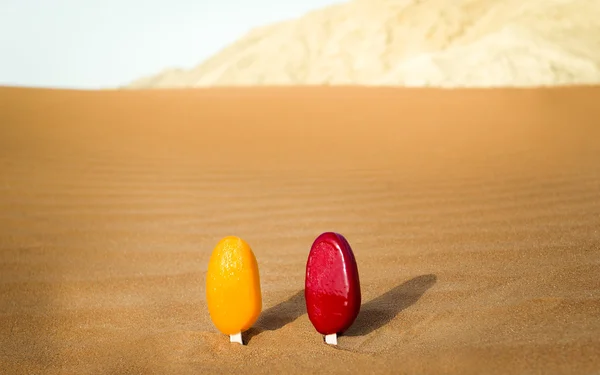 Postres en un desierto — Foto de Stock
