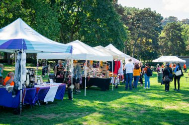 Hamilton, ON, Kanada-10.23.2025: Gage Park 'taki Hamilton Bölgesel Kızılderili Merkezi' nde olay