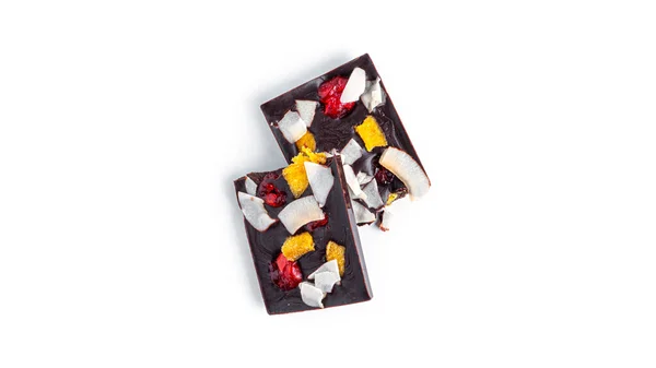 Barra Chocolate Cru Com Frutas Secas Nozes Fundo Branco Foto — Fotografia de Stock