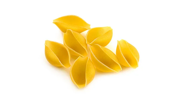 Uncooked Shell Pasta White Background High Quality Photo — Stock Photo, Image