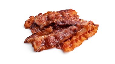 Beyaz arka planda kızarmış pastırma. Yüksek kalite fotoğraf