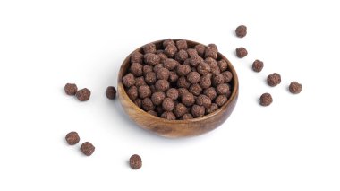 Beyaz arka planda izole edilmiş çikolata topları. Hızlı kahvaltı. Yüksek kalite fotoğraf