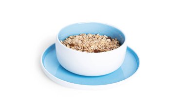 Müsli beyaz bir arka planda izole edildi. Granola izole.