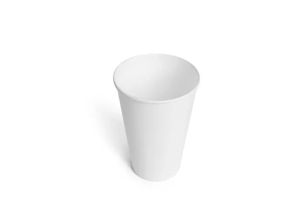白色一次性杯子隔离在白色背景上.纸杯咖啡杯. — 图库照片