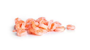 Karides beyaz arka planda izole edilmiş. Taze karides. Haşlanmış karides. Karidesler.