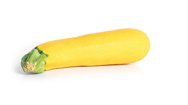 Gele courgette geïsoleerd op een witte achtergrond. Zucchini. — Stockfoto