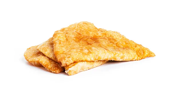 Tschebureks sind isoliert auf weißem Hintergrund. — Stockfoto