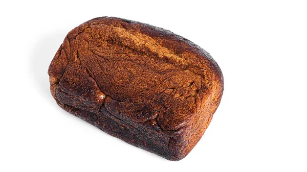 Pão de centeio isolado sobre um fundo branco . — Fotografia de Stock