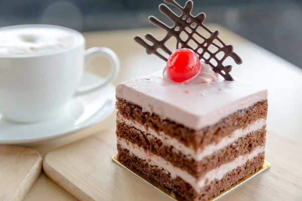 Bolo de chocolate, caseiro — Fotografia de Stock