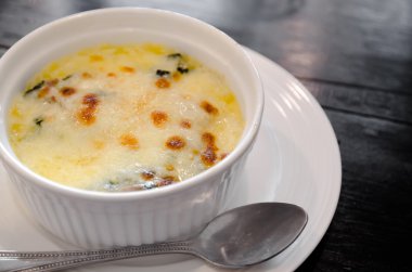 Fırında ıspanak birleştirmek krem, fırında ıspanaklı peynirli