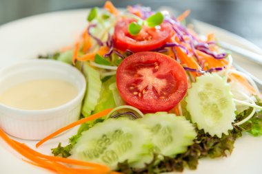 taze sebze salatası