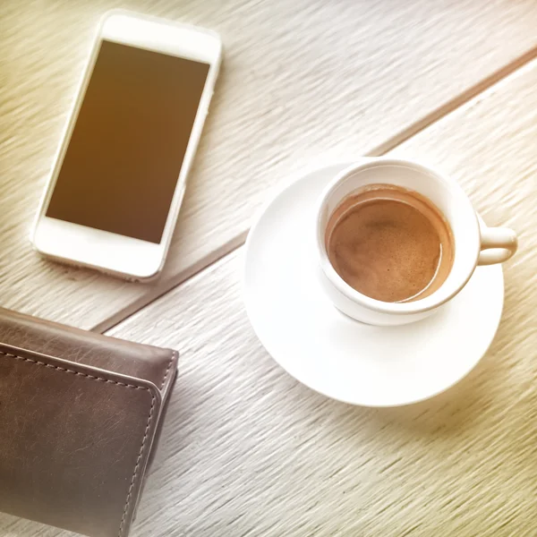 Espresso Coffee, Lie on wooden floor smartphone, coffee and wall — Stock Photo, Image