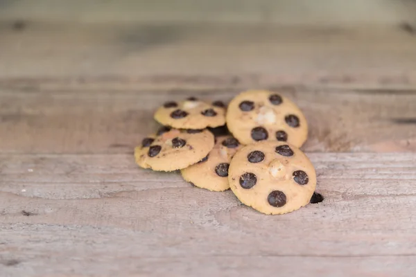 Chocolate and macadamia nut cookies — Stock Photo, Image