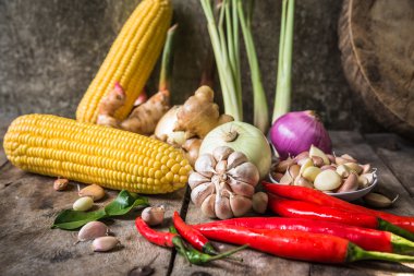 tom yum öğesi için yiyeceklerin sebze