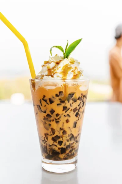 Iced milk tea — Stock Photo, Image