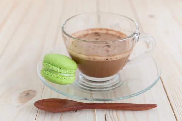 Macaroons with a cup of coffee — Stock Photo, Image