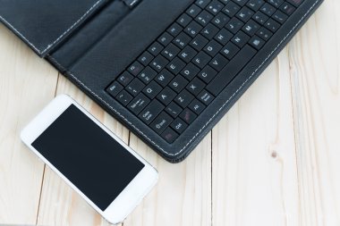 cep telefonu ile tablet klavye
