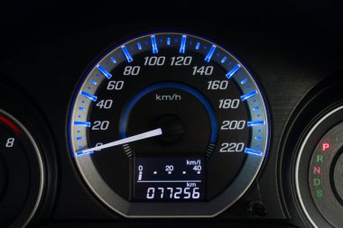 Araba hız kontrol paneli