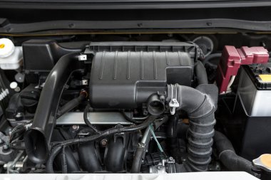 bir araba motorunun ayrıntıları