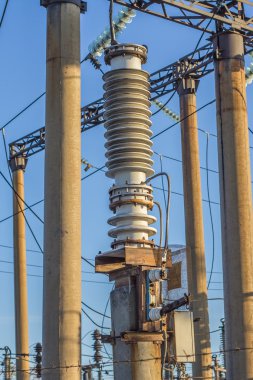 teller üzerinde Elektrik yalıtkan