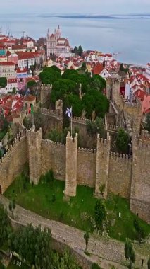 Lizbon, Portekiz 'deki Sao Jorge Kalesi' nin hava görüntüsü.