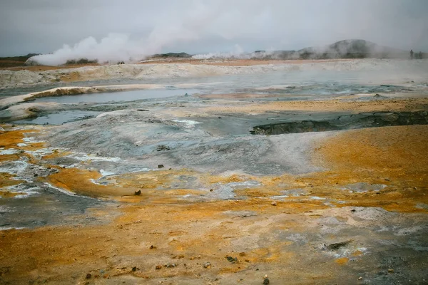 Mvatn, İzlanda yakınlarındaki Mars manzarası